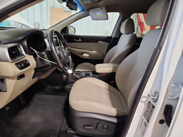 2018 KIA SORENTO L, LX