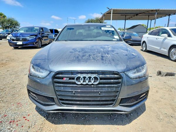 2015 AUDI S4 quattro Premium Plus