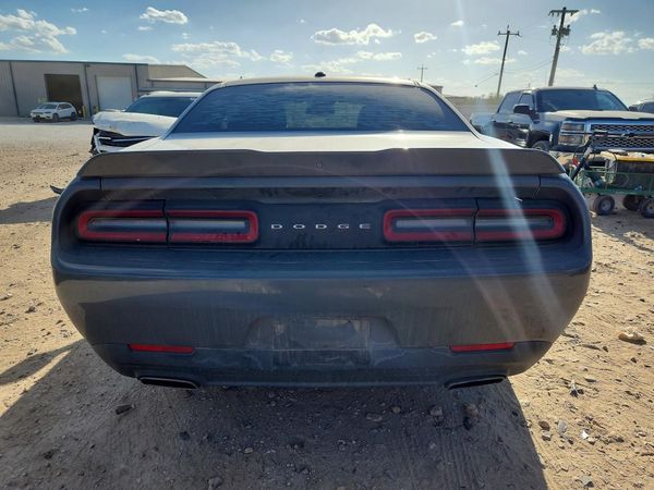 2019 DODGE CHALLENGER SXT