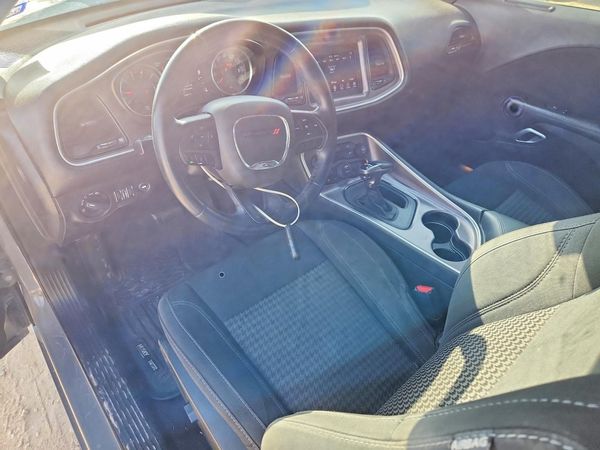 2019 DODGE CHALLENGER SXT