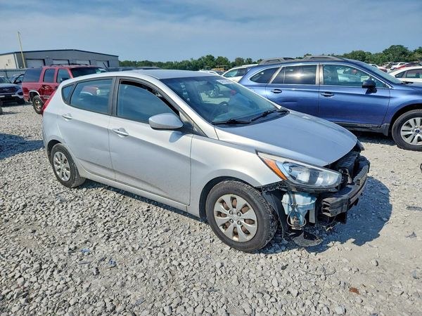 2017 HYUNDAI ACCENT SE Base