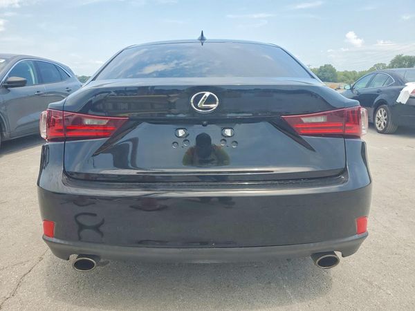 2015 LEXUS IS