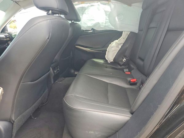2015 LEXUS IS