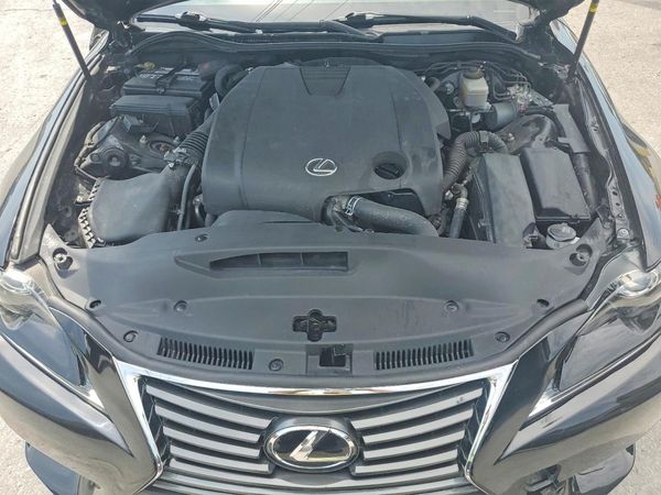 2015 LEXUS IS