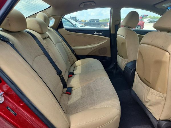 2012 HYUNDAI SONATA Middle-low level