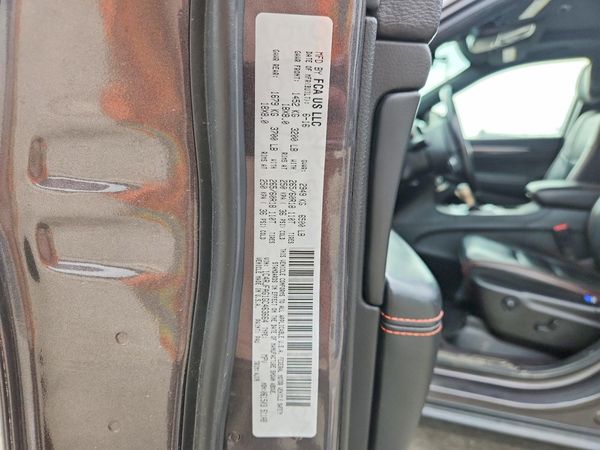 2016 JEEP GRAND CHEROKEE LAREDO 4X4 — VINS