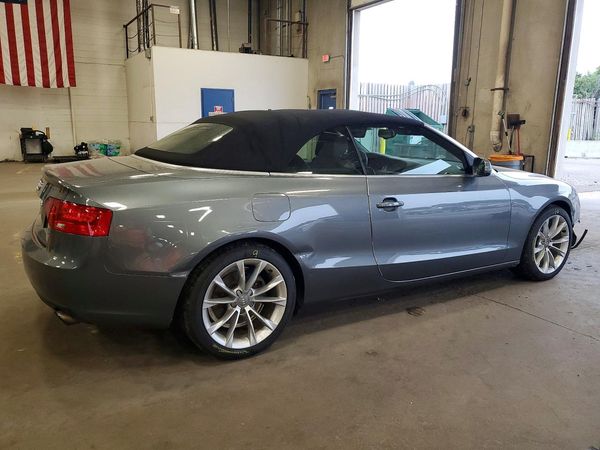 2013 AUDI A5 quattro Premium Plus