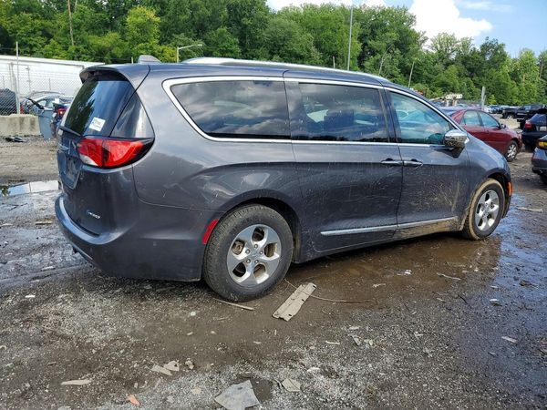 2018 CHRYSLER PACIFICA