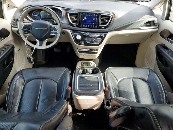 2018 CHRYSLER PACIFICA