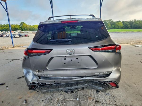 2026 TOYOTA HIGHLANDER