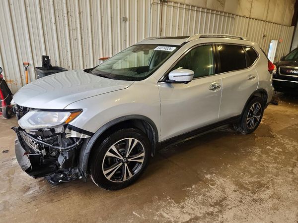 2019 NISSAN ROGUE — Front 3/4