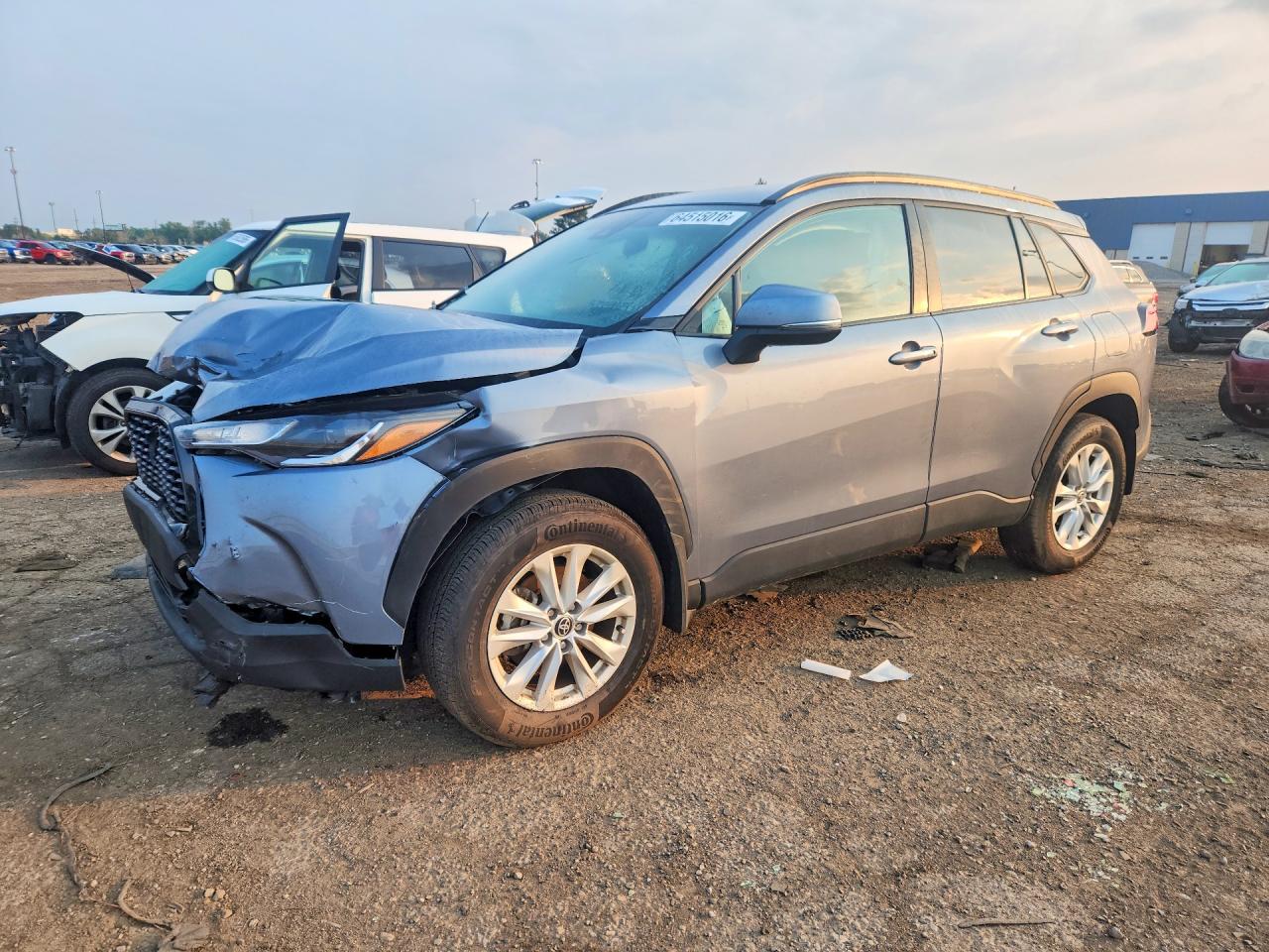 2022 TOYOTA COROLLA CROSS LE
