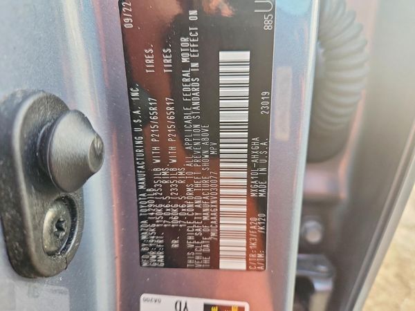 2022 TOYOTA COROLLA CROSS LE