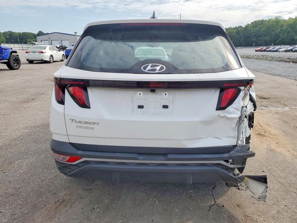 2024 HYUNDAI TUCSON SE