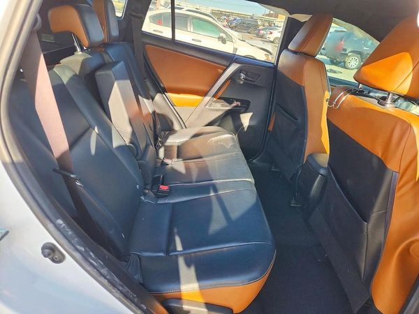 2016 TOYOTA RAV4 SE (S Grade)