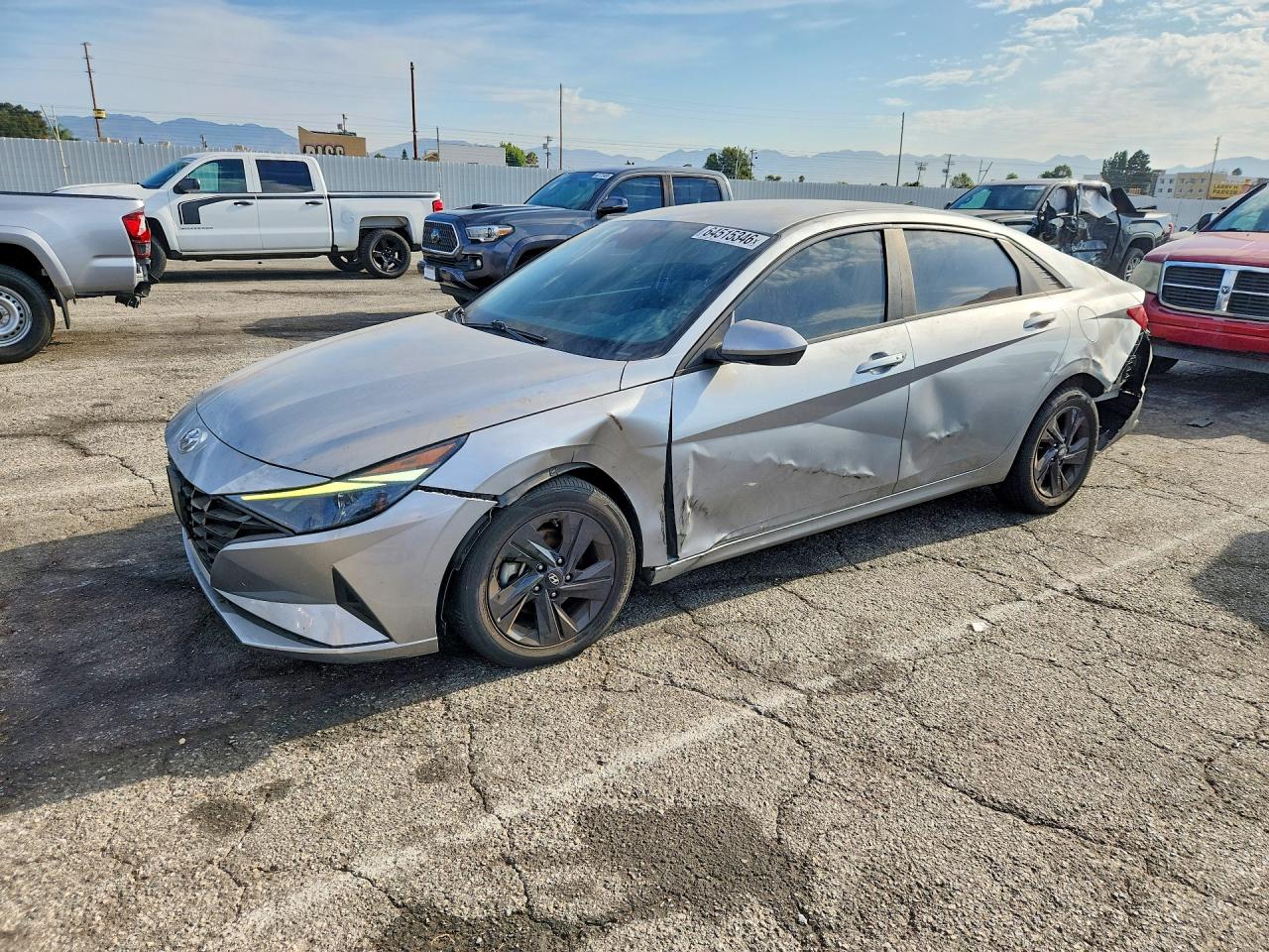 2023 HYUNDAI ELANTRA
