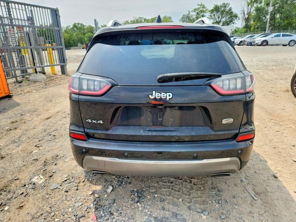 2019 JEEP CHEROKEE Overland