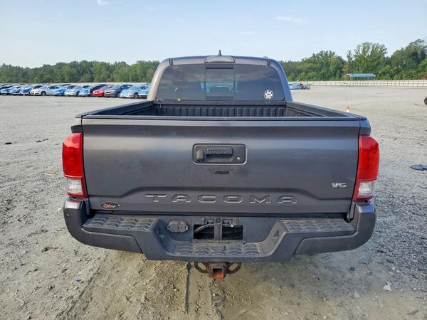 2017 TOYOTA TACOMA