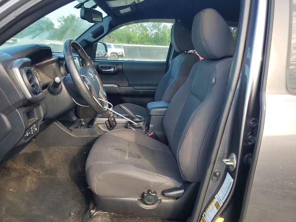 2017 TOYOTA TACOMA