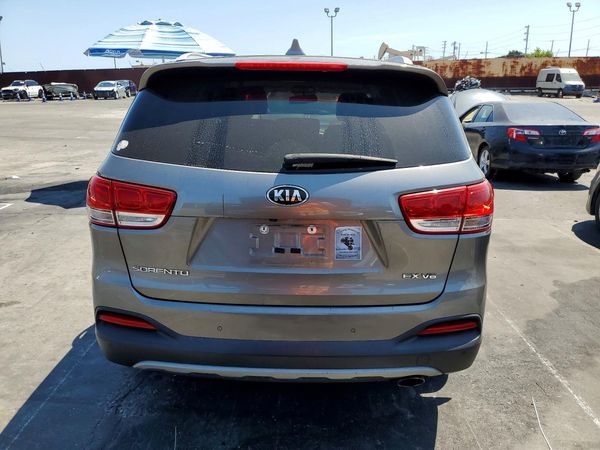 2017 KIA SORENTO