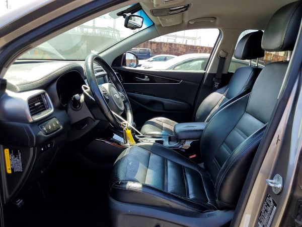 2017 KIA SORENTO