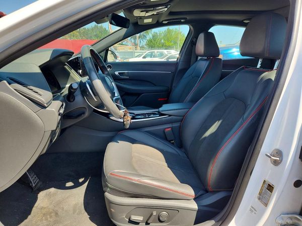 2023 HYUNDAI SONATA