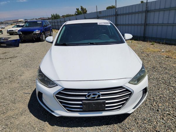 2017 HYUNDAI ELANTRA SE Base