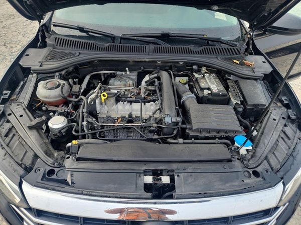 2021 VOLKSWAGEN JETTA S / SE / R-Line