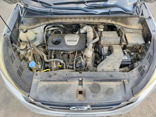2016 HYUNDAI TUCSON
