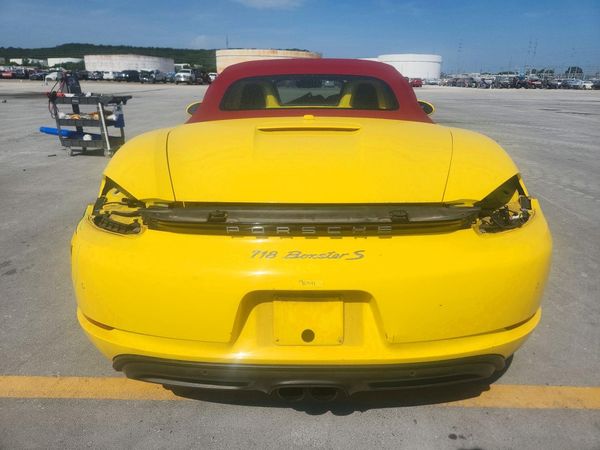 2018 PORSCHE BOXSTER