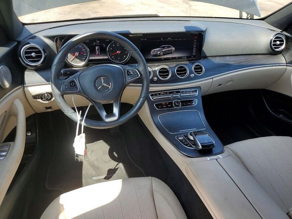 2018 MERCEDES-BENZ E E300