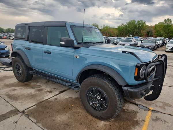 2023 FORD BRONCO