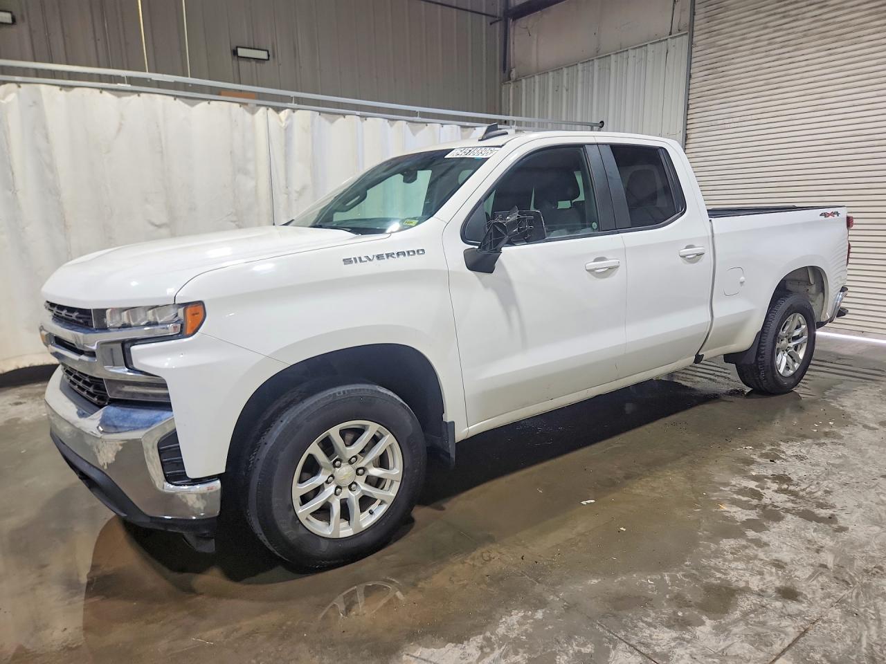 2020 CHEVROLET SILVERADO LT