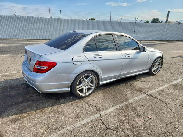 2012 MERCEDES-BENZ C C250