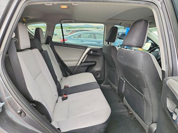 2016 TOYOTA RAV4 XLE (M Grade)