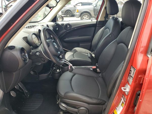 2014 MINI COOPER