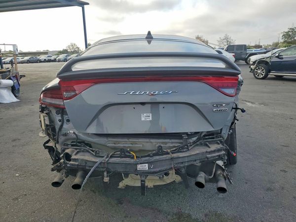 2022 KIA STINGER