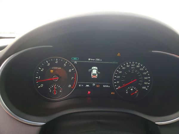 2022 KIA STINGER