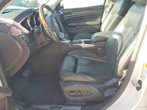 2012 CADILLAC SRX Luxury
