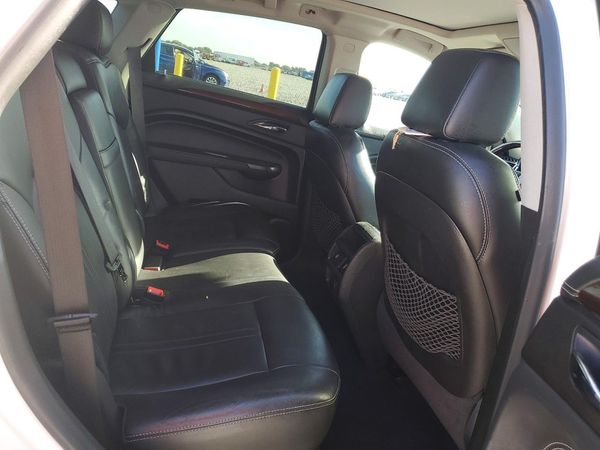 2012 CADILLAC SRX Luxury