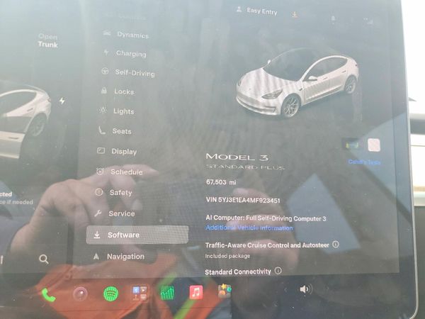 2021 TESLA MODEL 3