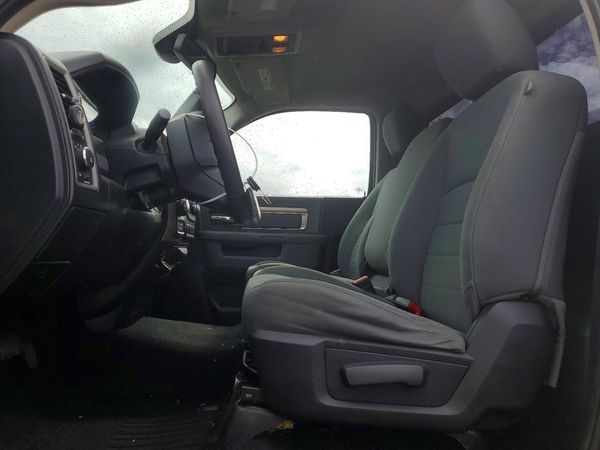 2014 RAM 1500 ST REG CAB 4X4