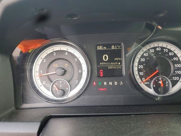 2014 RAM 1500 ST REG CAB 4X4