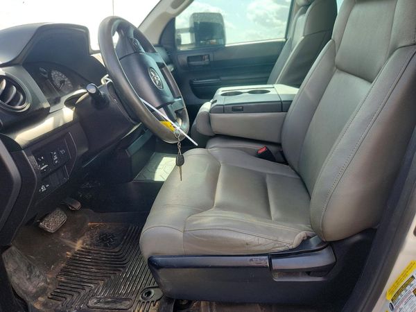 2015 TOYOTA TUNDRA