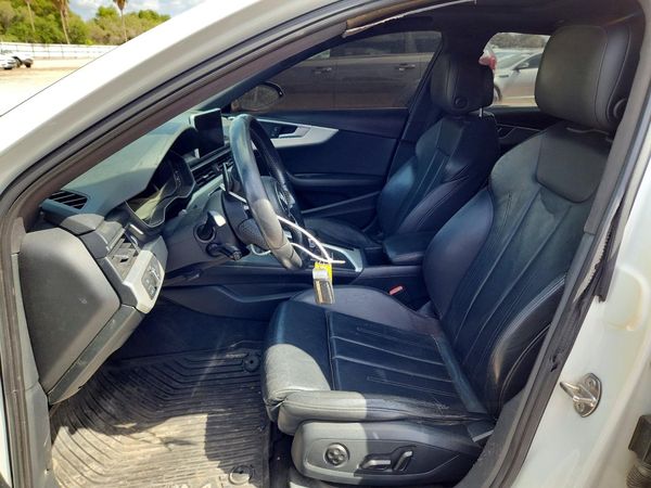 2017 AUDI A4 quattro Premium Plus — DENT