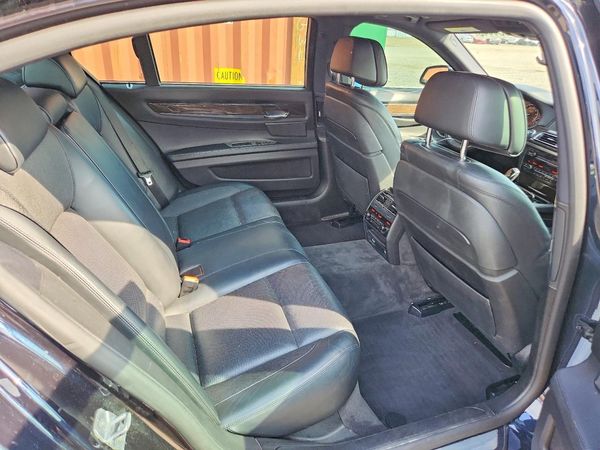 2014 BMW 740 xDrive