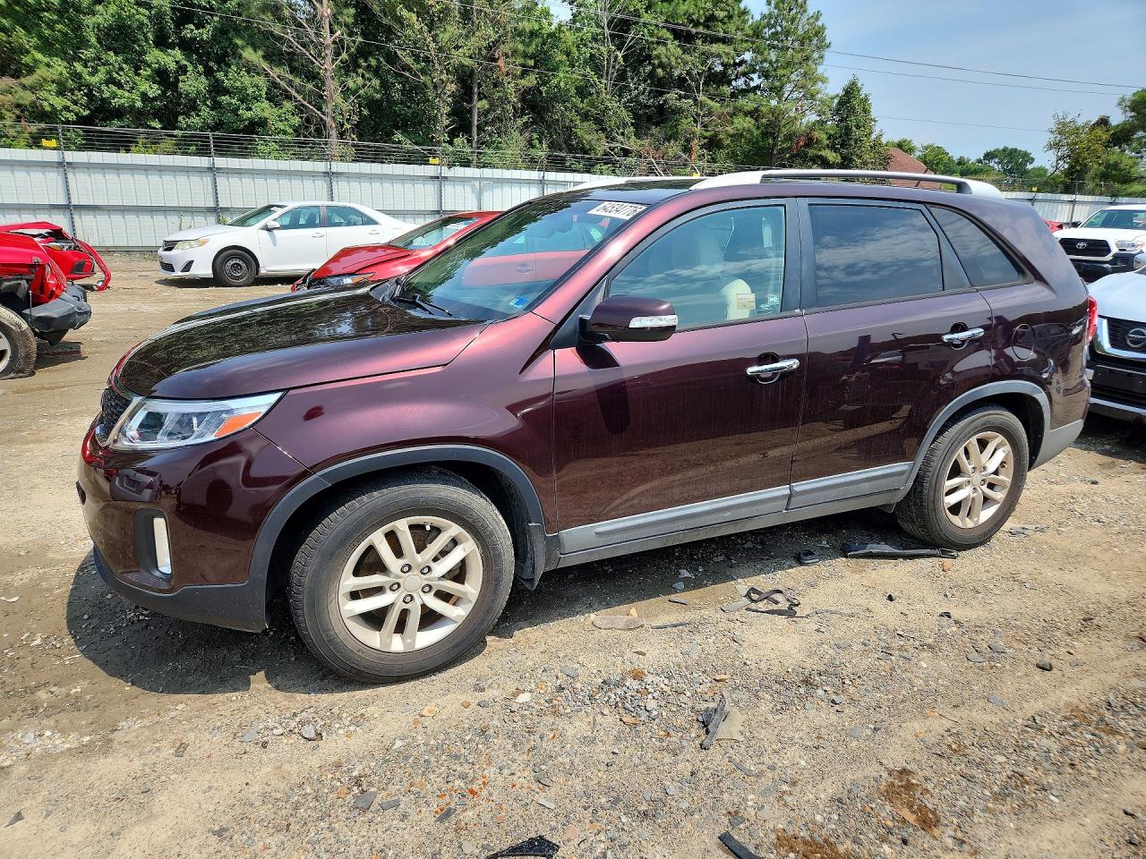 2014 KIA SORENTO Base/ LX