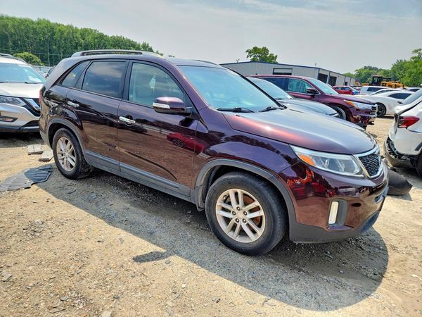 2014 KIA SORENTO Base/ LX