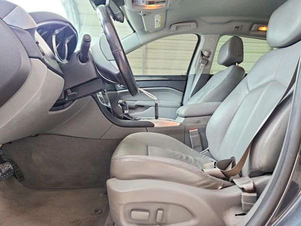 2012 CADILLAC SRX Base