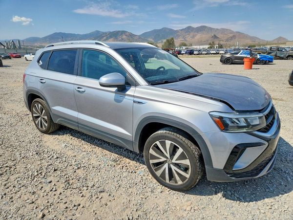 2024 VOLKSWAGEN TAOS SE